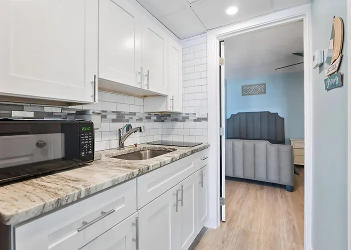 301 Ocean Ave, Unit 202 - The Harbor Light
